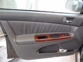 2002 Toyota Camry LE Gray 2.4L AT #Z24701
